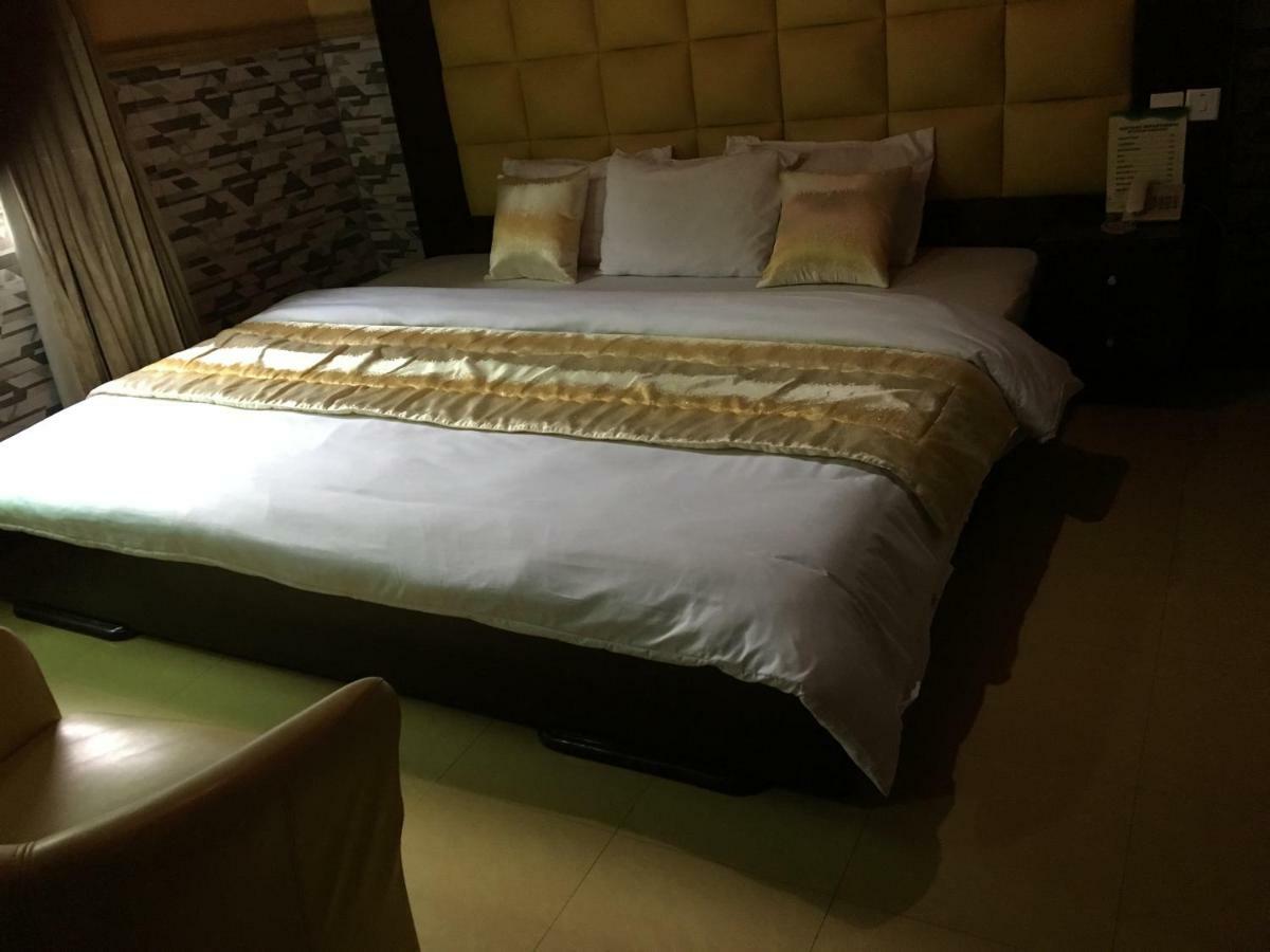 לגוס Terrace Green Hotels & Suite מראה חיצוני תמונה